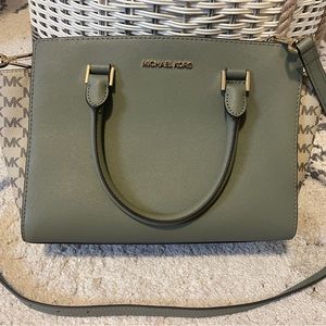 NWT Michael kors bag